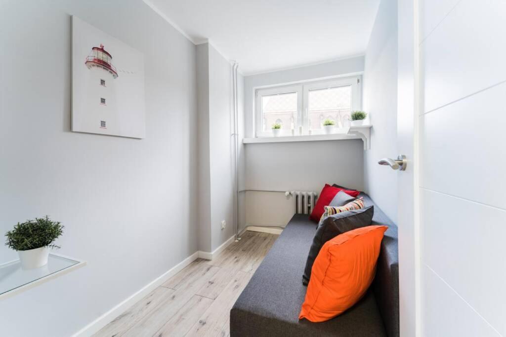 4 Rooms Apartment On Martket Square - Nice View - 150 M Town Hall Breslau Exterior foto